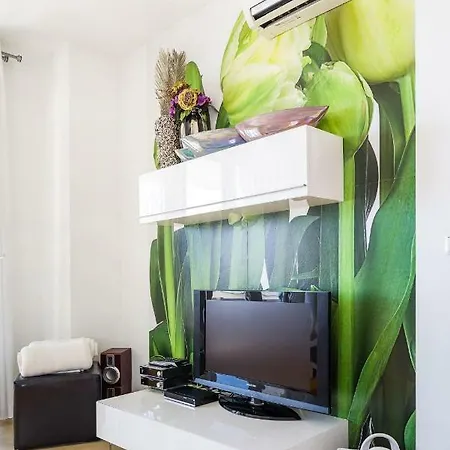 Kozino Nicole Design Apartment Exterior photo