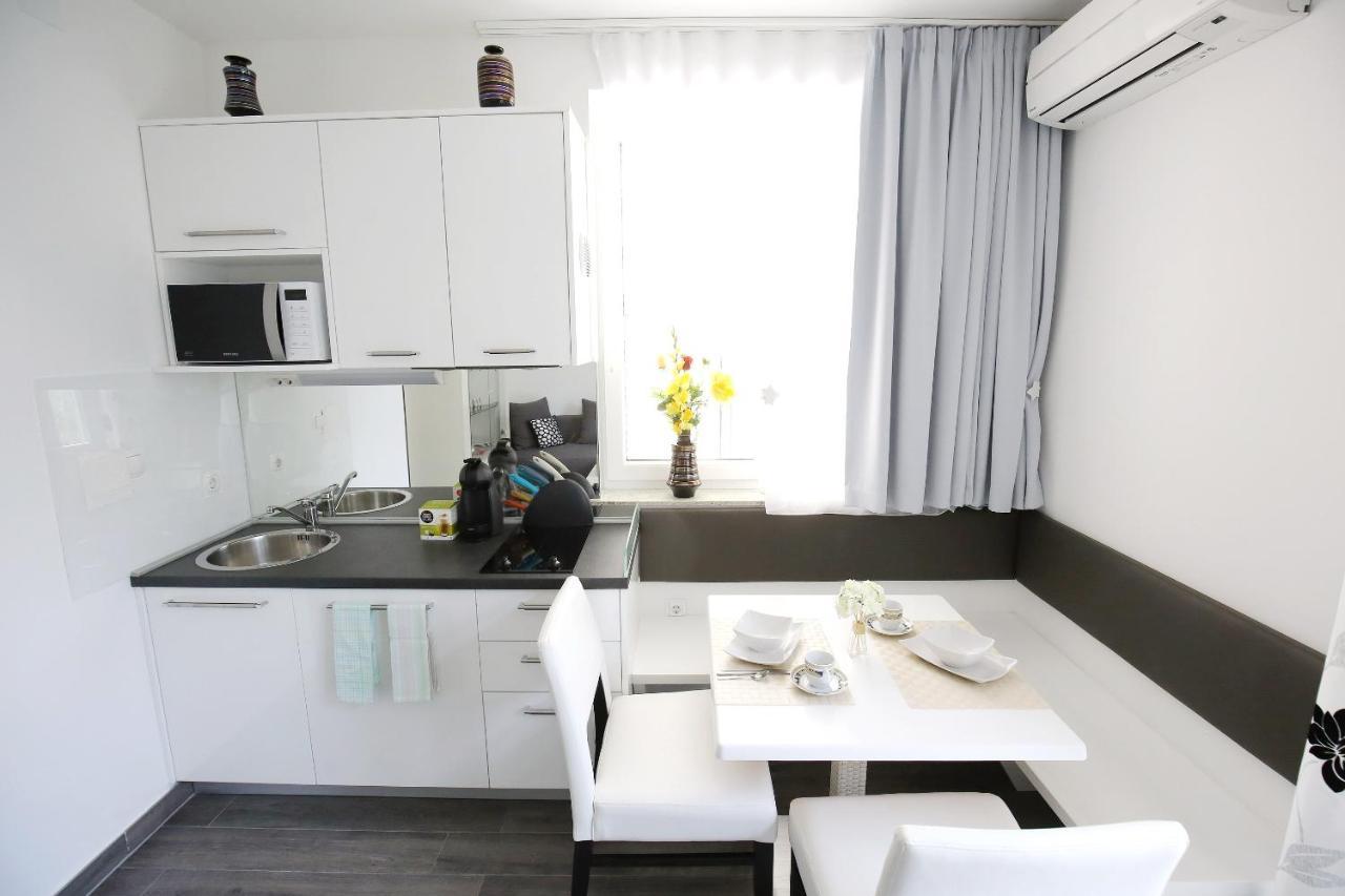 Nicole Design Kozino